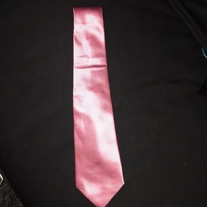Cezani pink silk pattern tie!